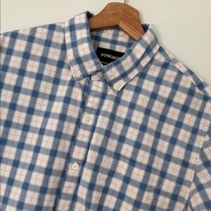 Bonobos Light Blue, Soft Pink and white Checkered Shirt size large button down.